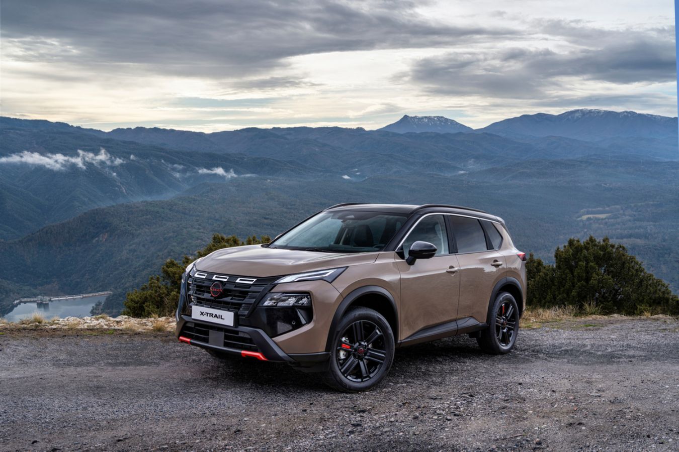 Η Nissan φρέσκαρε το X-Trail -Πότε έρχεται στην Ελλάδα 